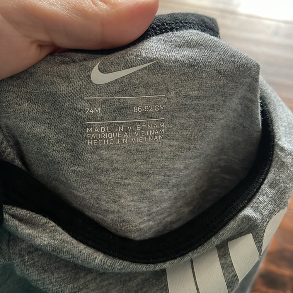Nike Just Do It Onesie Shirt size 24 months - Picture 2 of 3